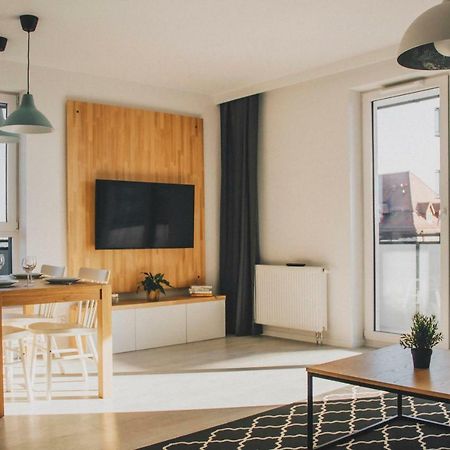 Pobookowane Stocznia Apartments グダニスク エクステリア 写真