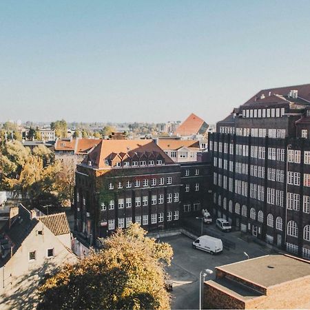 Pobookowane Stocznia Apartments グダニスク エクステリア 写真