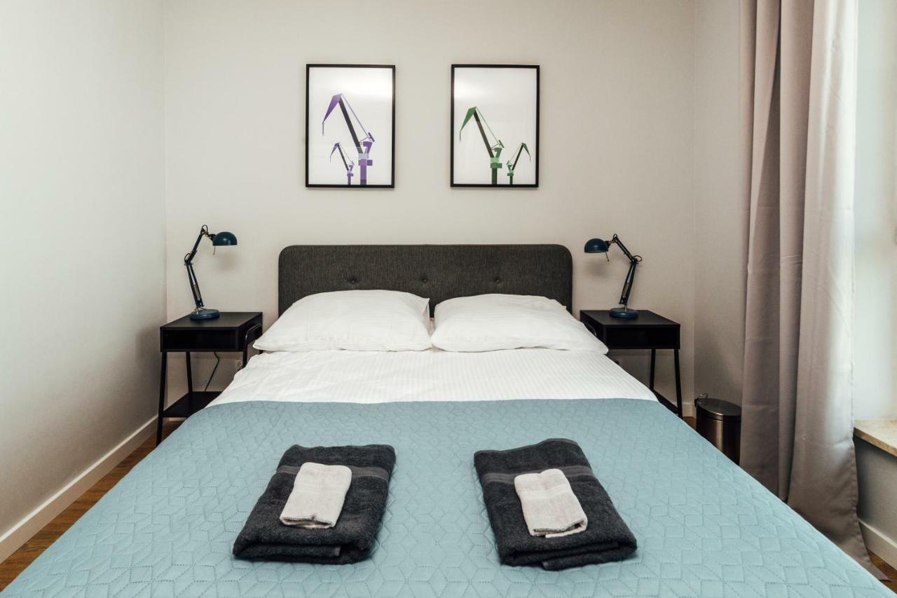 Pobookowane Stocznia Apartments グダニスク エクステリア 写真