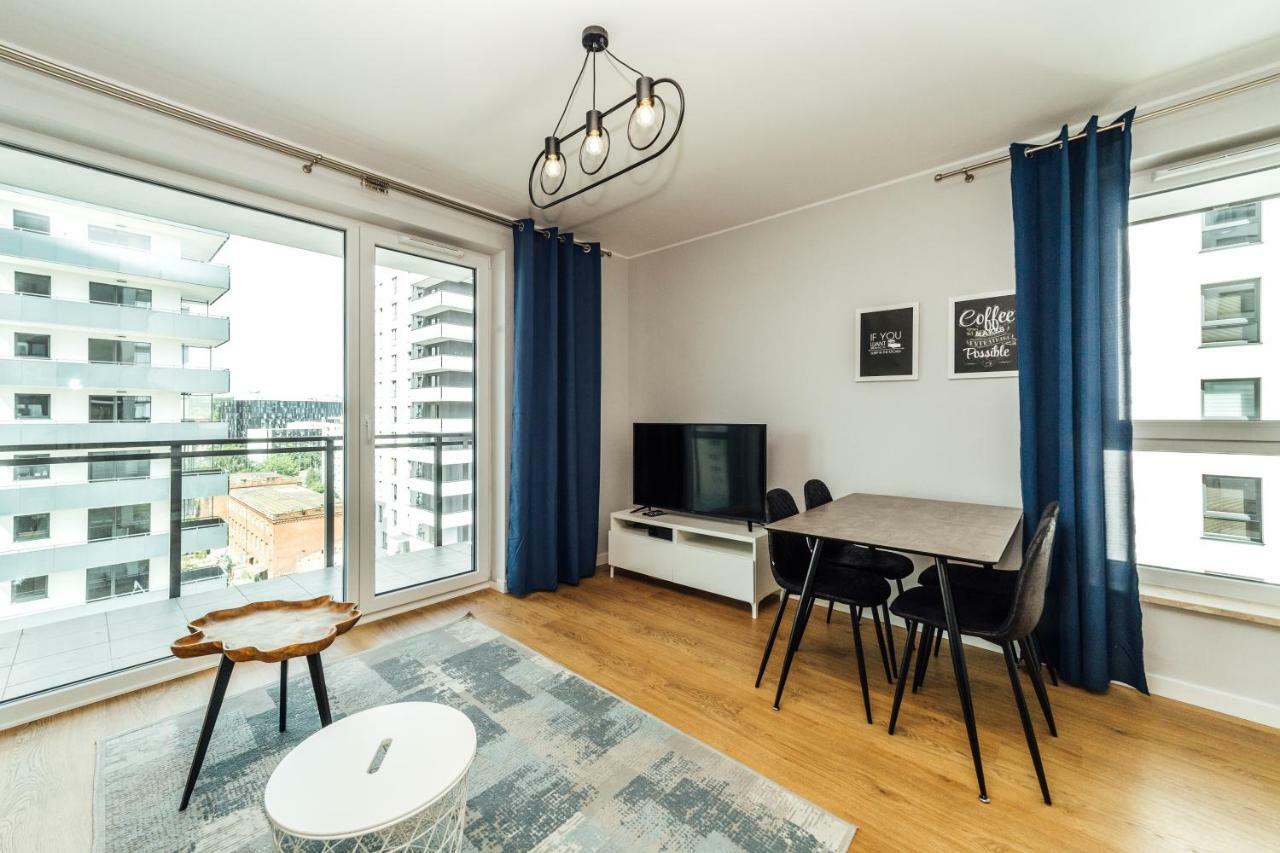 Pobookowane Stocznia Apartments グダニスク エクステリア 写真
