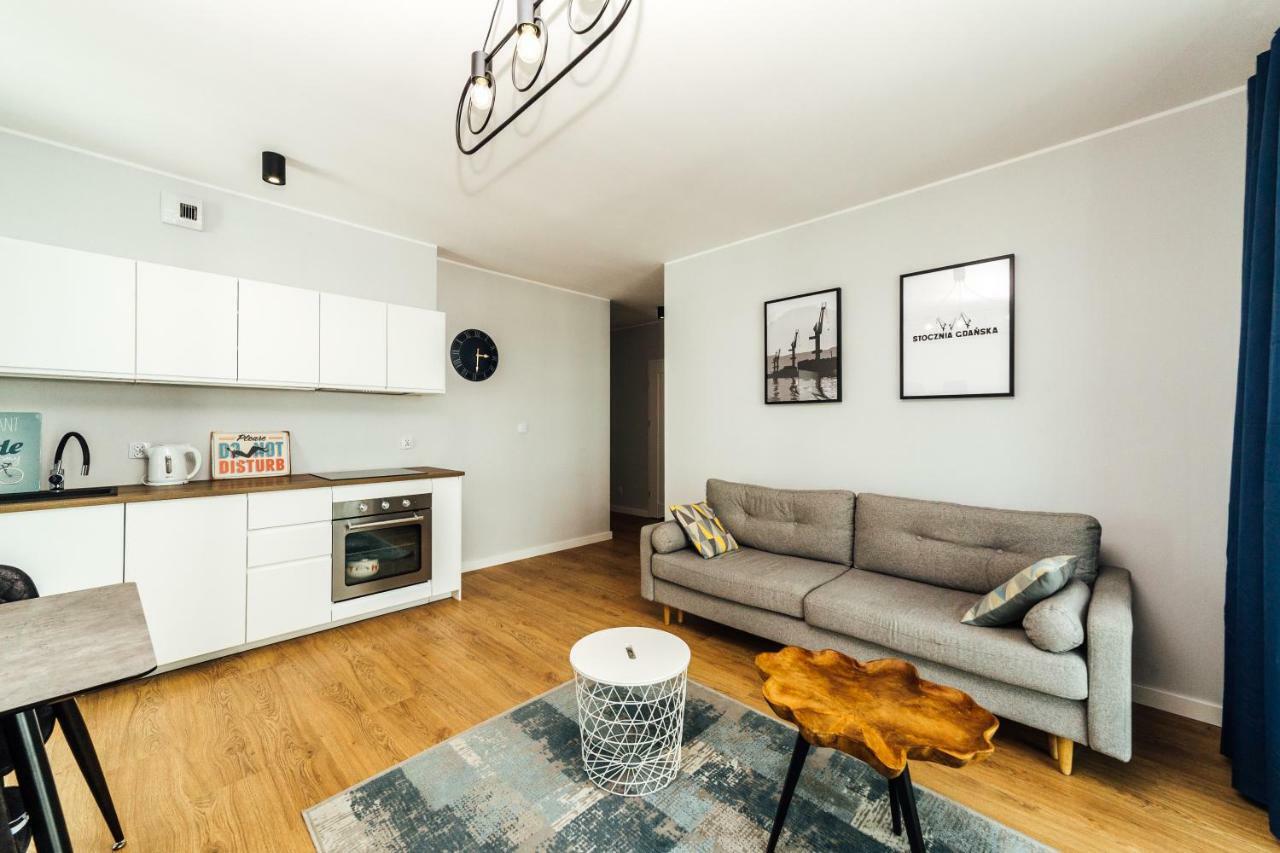 Pobookowane Stocznia Apartments グダニスク エクステリア 写真
