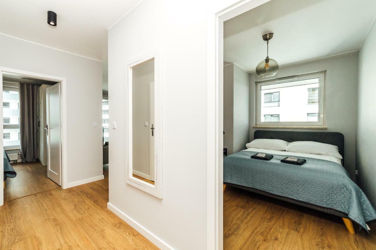 Pobookowane Stocznia Apartments グダニスク エクステリア 写真
