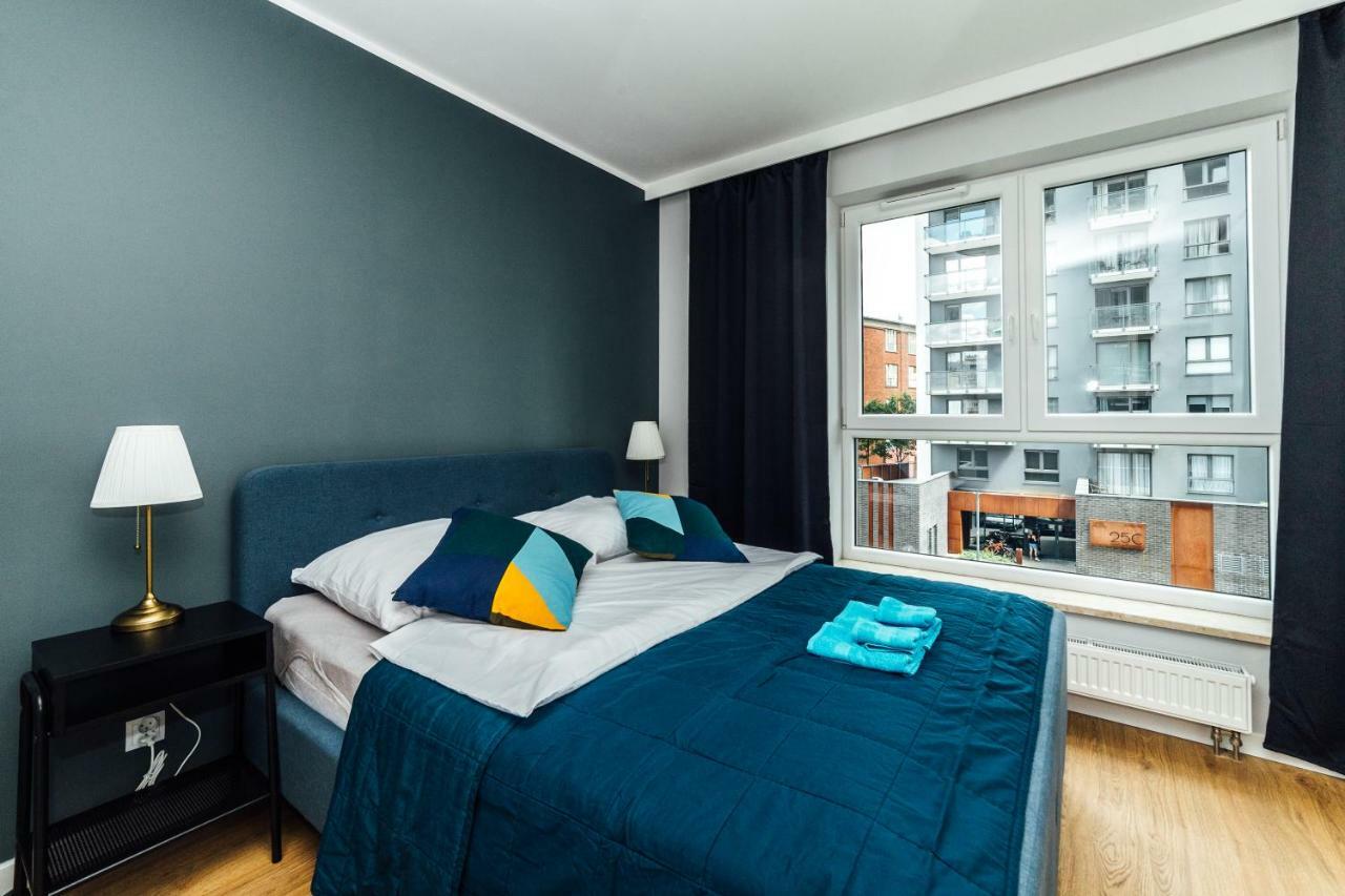 Pobookowane Stocznia Apartments グダニスク エクステリア 写真