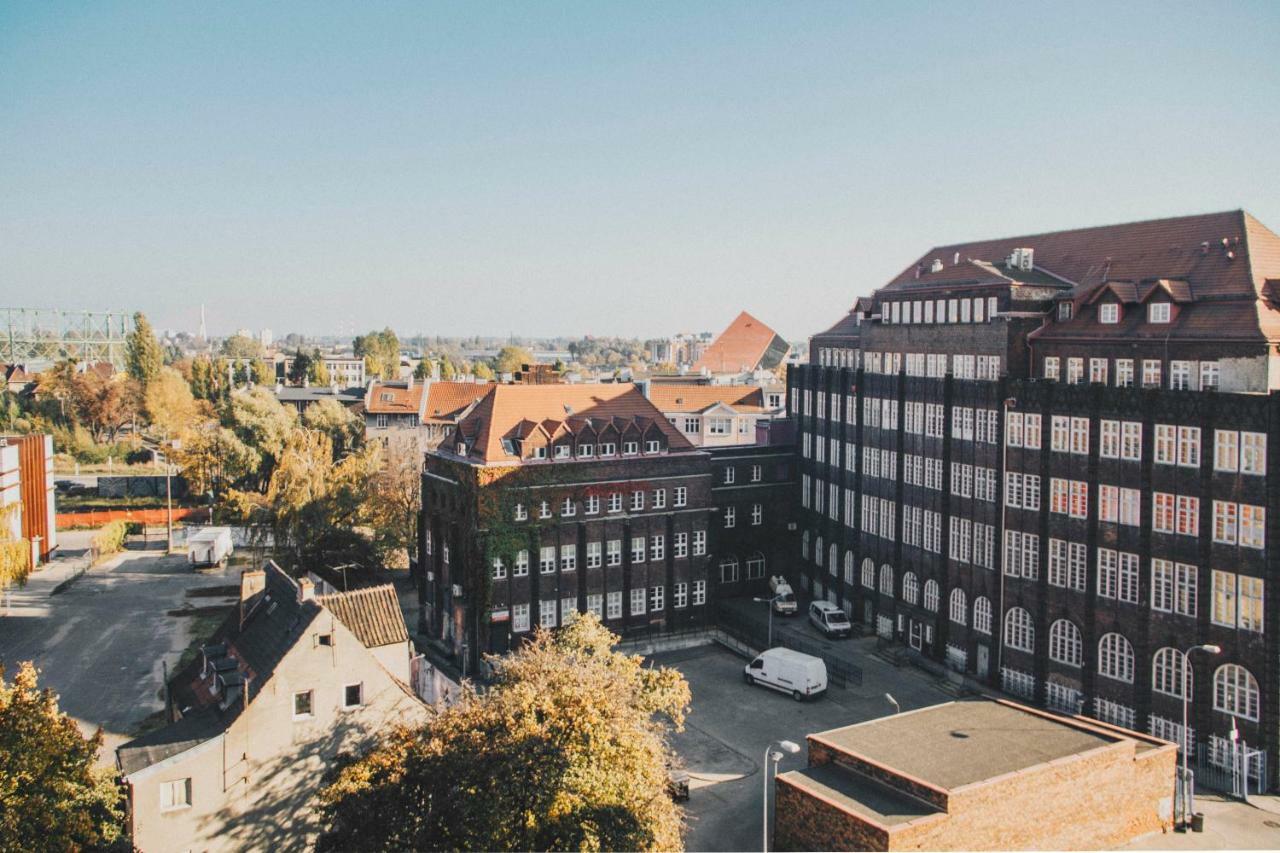 Pobookowane Stocznia Apartments グダニスク エクステリア 写真