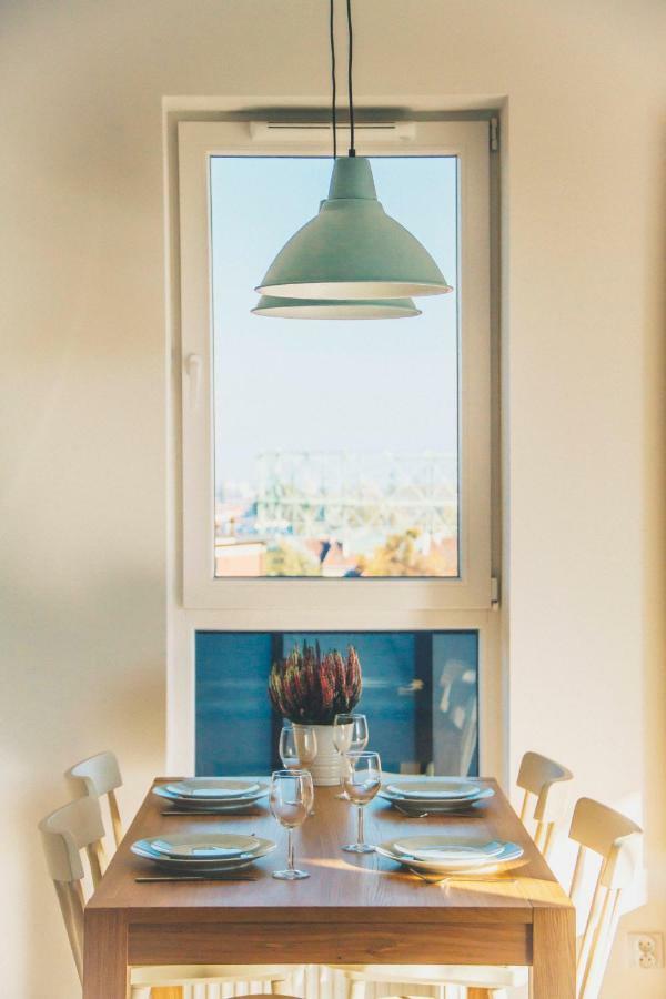 Pobookowane Stocznia Apartments グダニスク エクステリア 写真