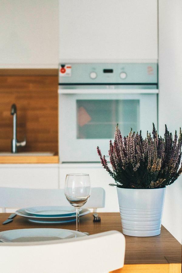 Pobookowane Stocznia Apartments グダニスク エクステリア 写真